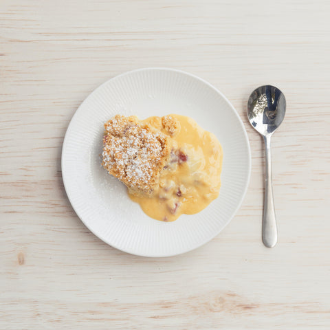 NC08 Apple & Mixed Berry Crumble & Custard