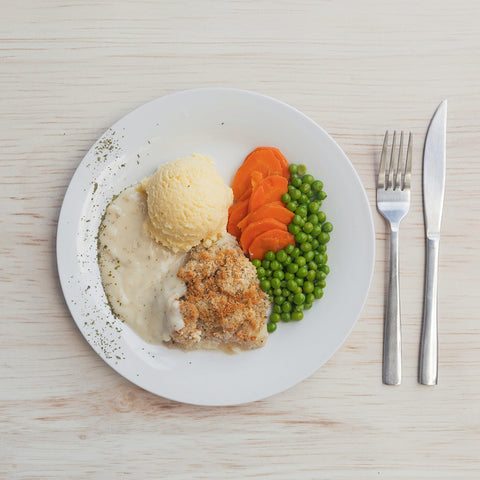 NC119 Lemon & Herb Crusted Fish, Mashed Potato, Carrot & Peas