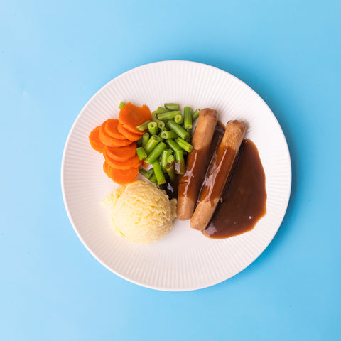 NC127 Mini Vegetarian Sausage, Gravy, Mashed Potato, Carrot & Beans