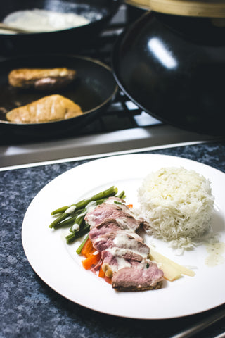 NC69 Corned Beef and White Sauce, Mashed Potato, Pumpkin & Peas (Main)